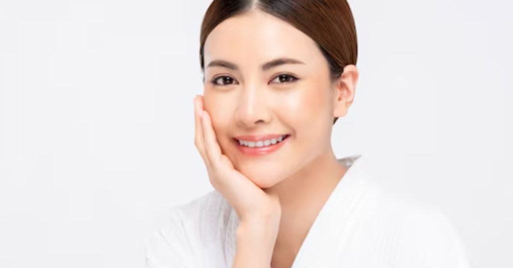 model smiling after reading Benefits of Night Cream