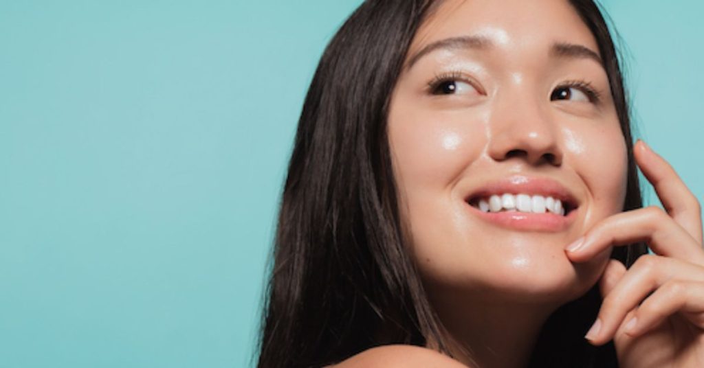 bright skin lady watching